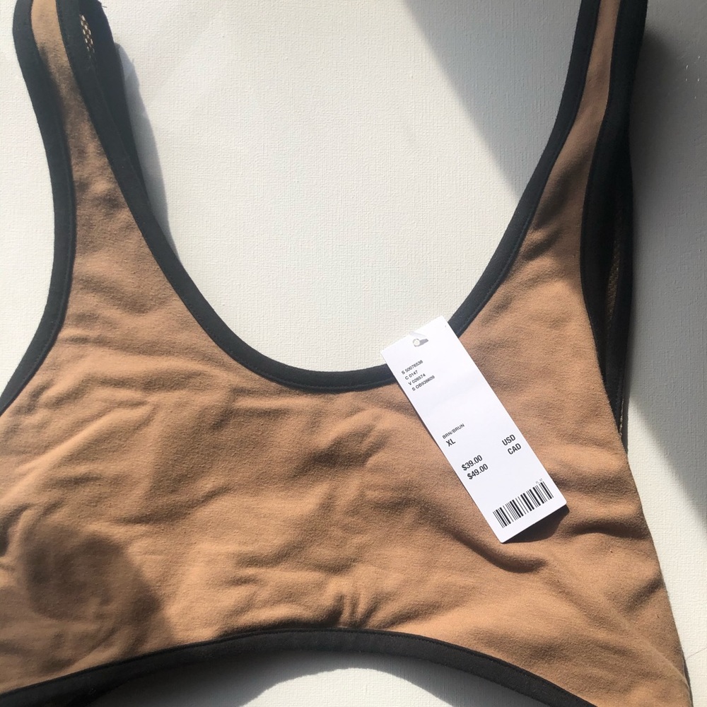 Brown with black bodysuit from urban outfitters - Picture 2 of 4